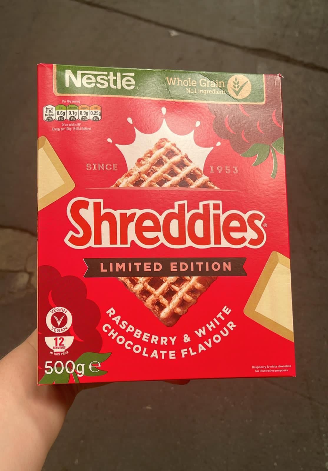 Shreddies raspberry & white choc 500g BBE 31/12/24_0