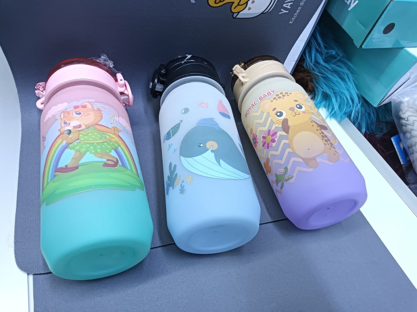 Kids sippy cartoon water bottle_2
