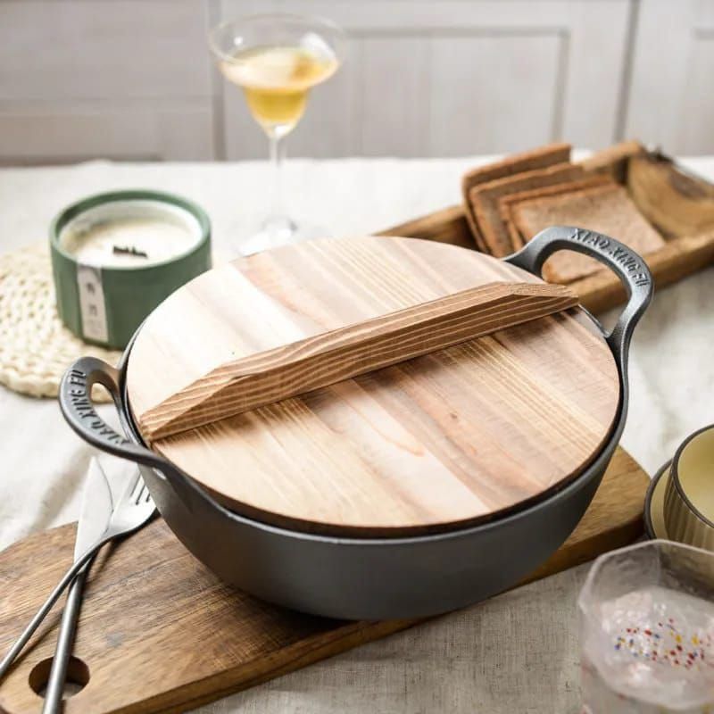 Pre-seasoned Pure Cast Iron Flat Bottom Wok with Wooden Lid_1