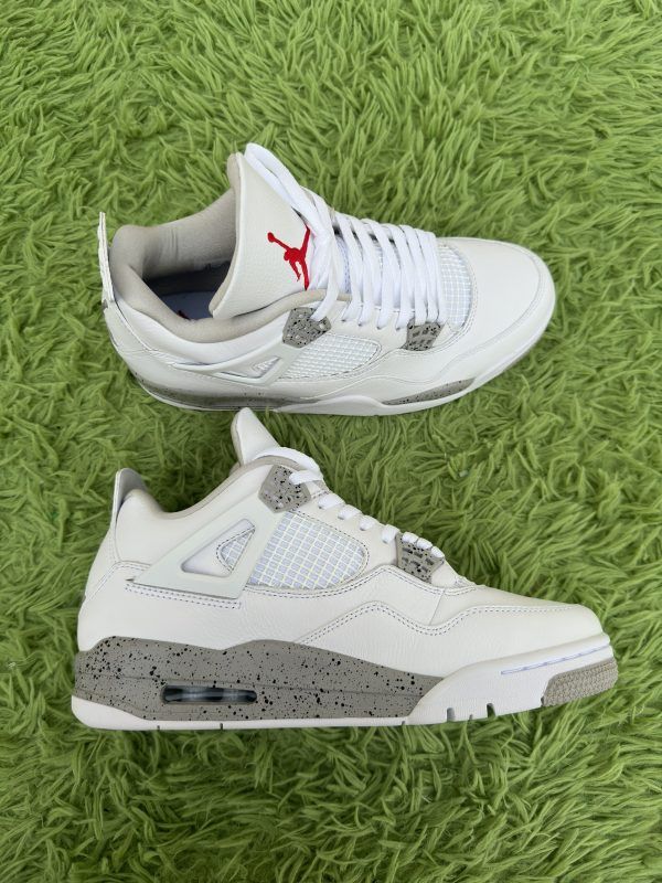 Air Jordan 4 Retro ‘White Oreo’_6