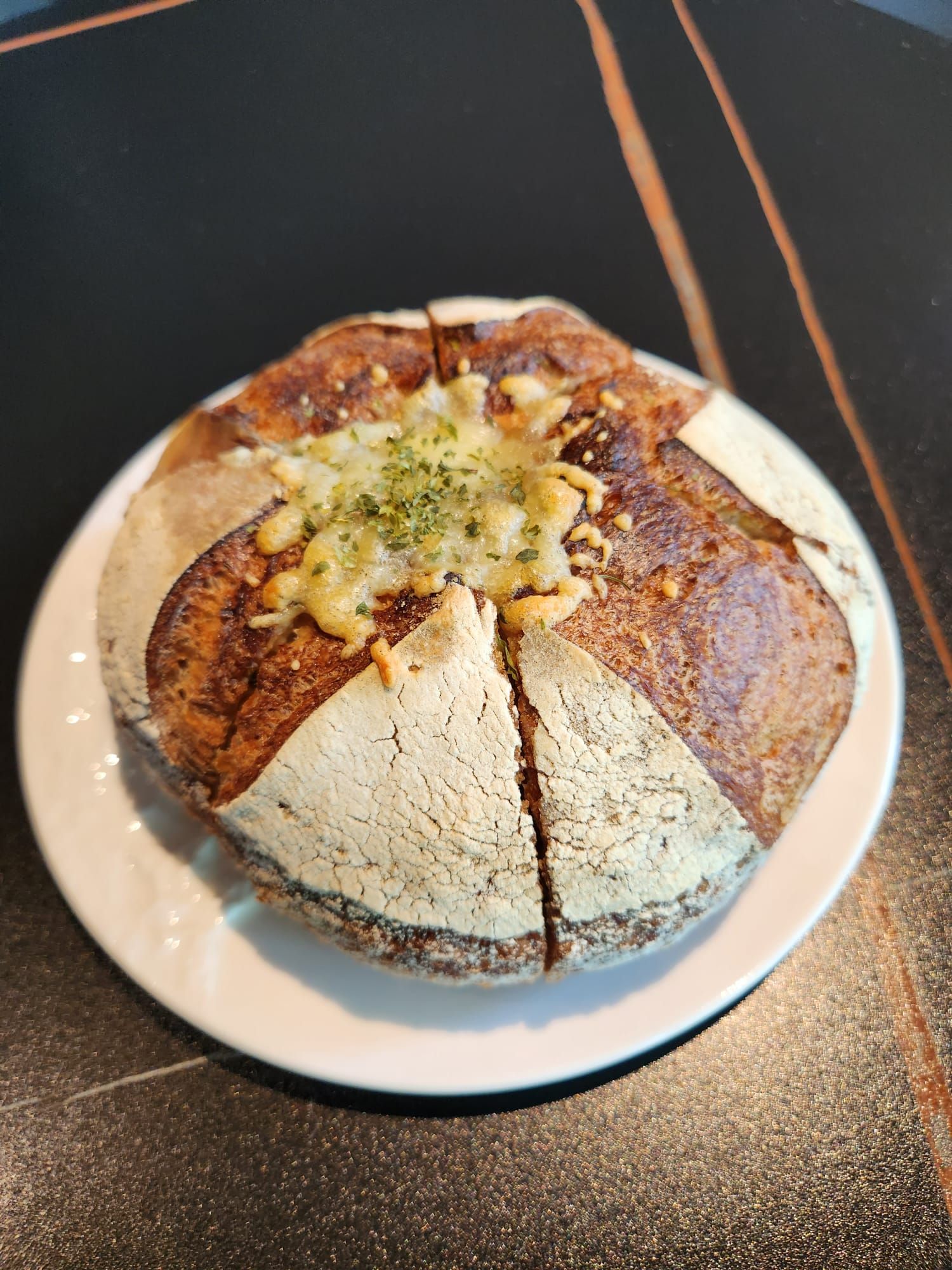 Wkend Special : Garlic CreamCheese Sourdough Bomb_0