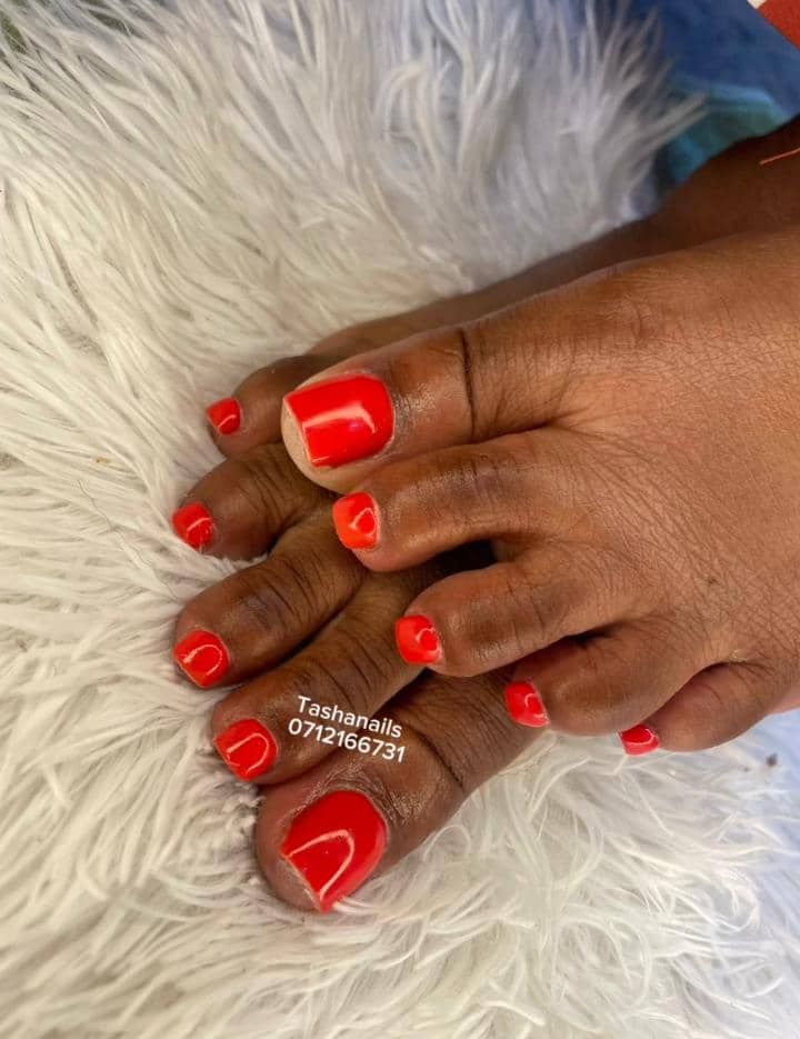 Toe naturals_0