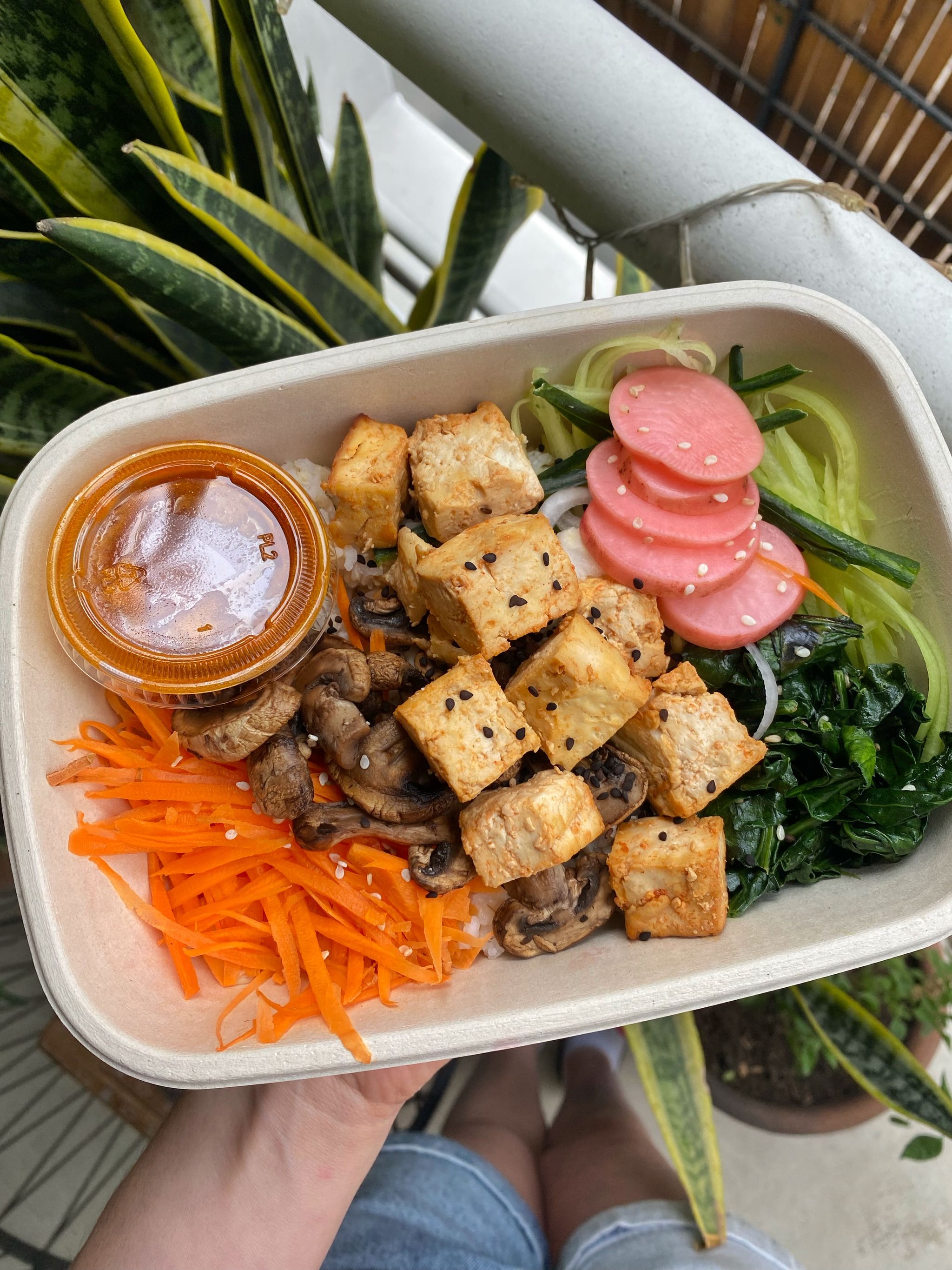 Tofu bibimbap bowl_0