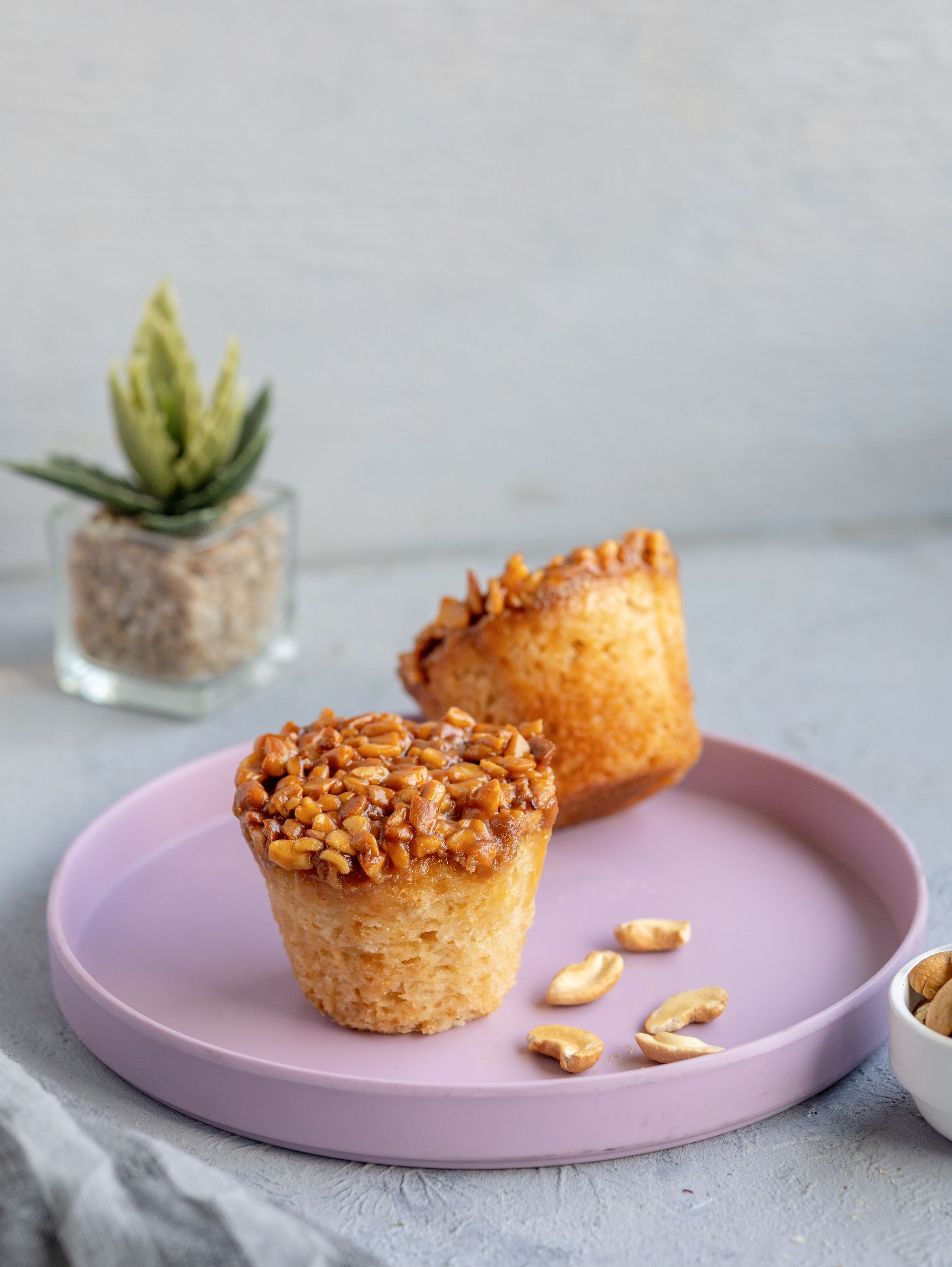 Honey Cashew nut Muffin [Pack of 4]_0