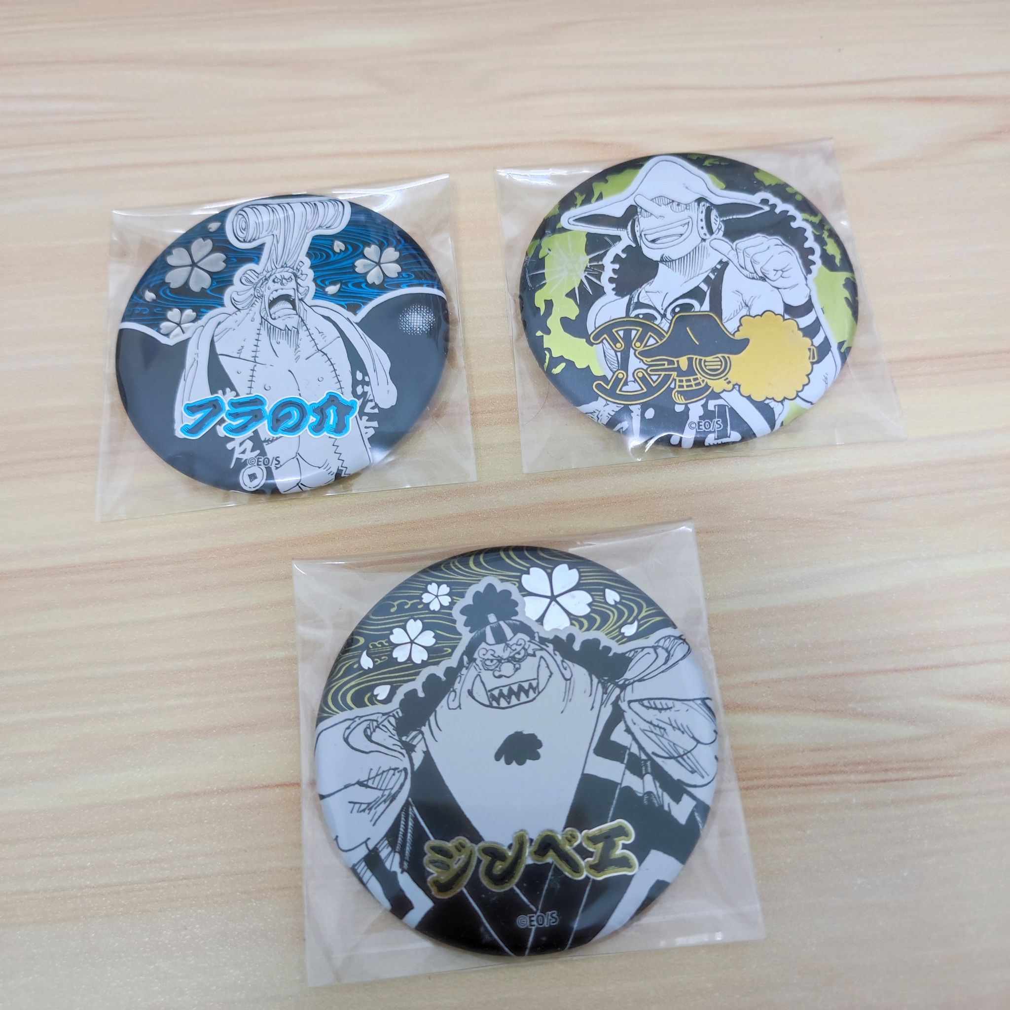 One Piece Official Badge - Yakara Shine_0