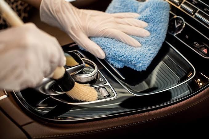 Vehicle detail cleaning_0