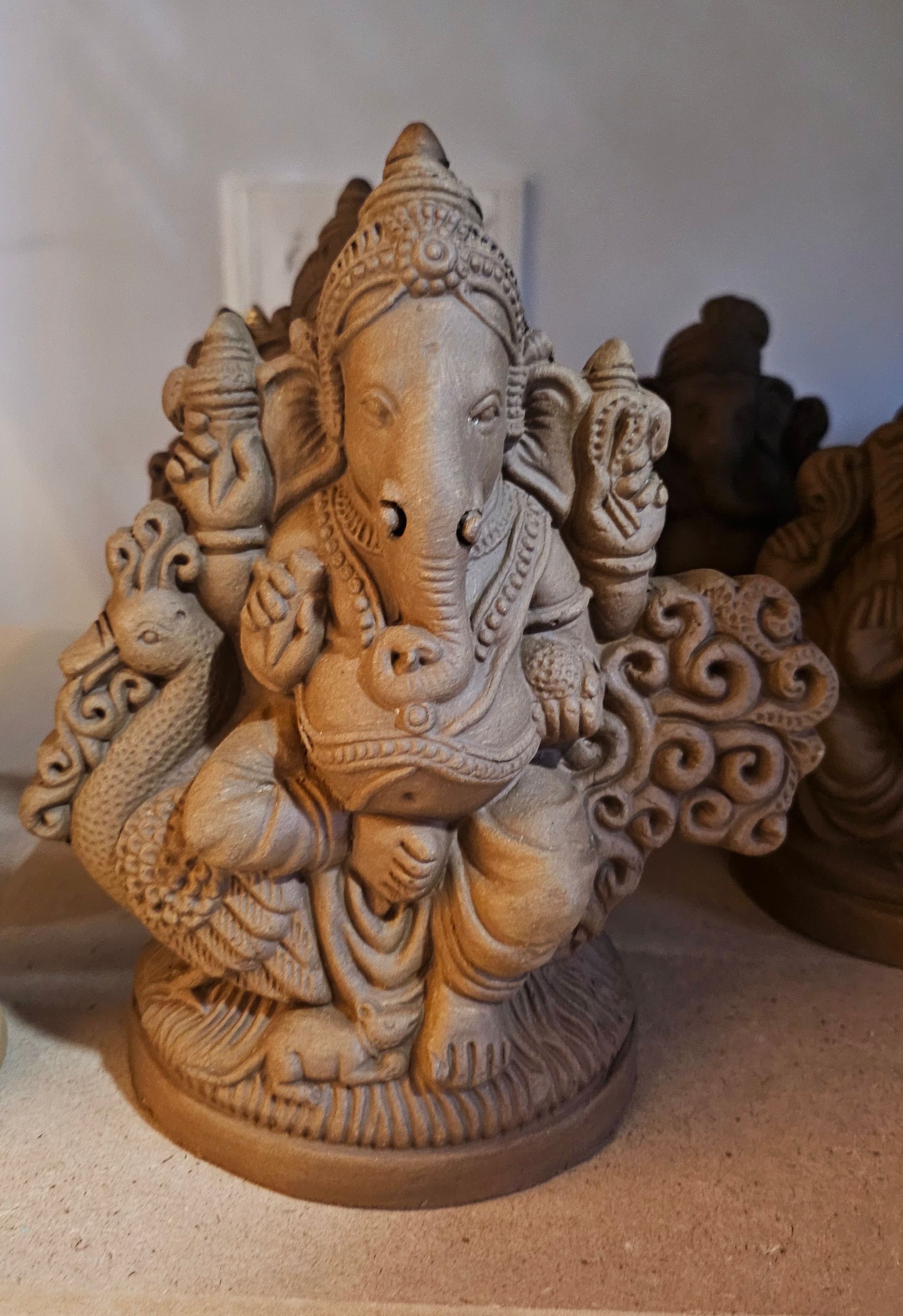 9 inches - Ganesha with Swan (Left/Right trunk)_0