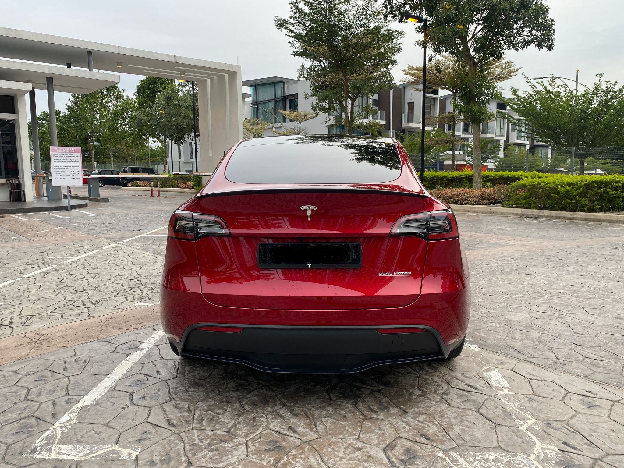 TESLA MODEL Y PERFORMANCE_2