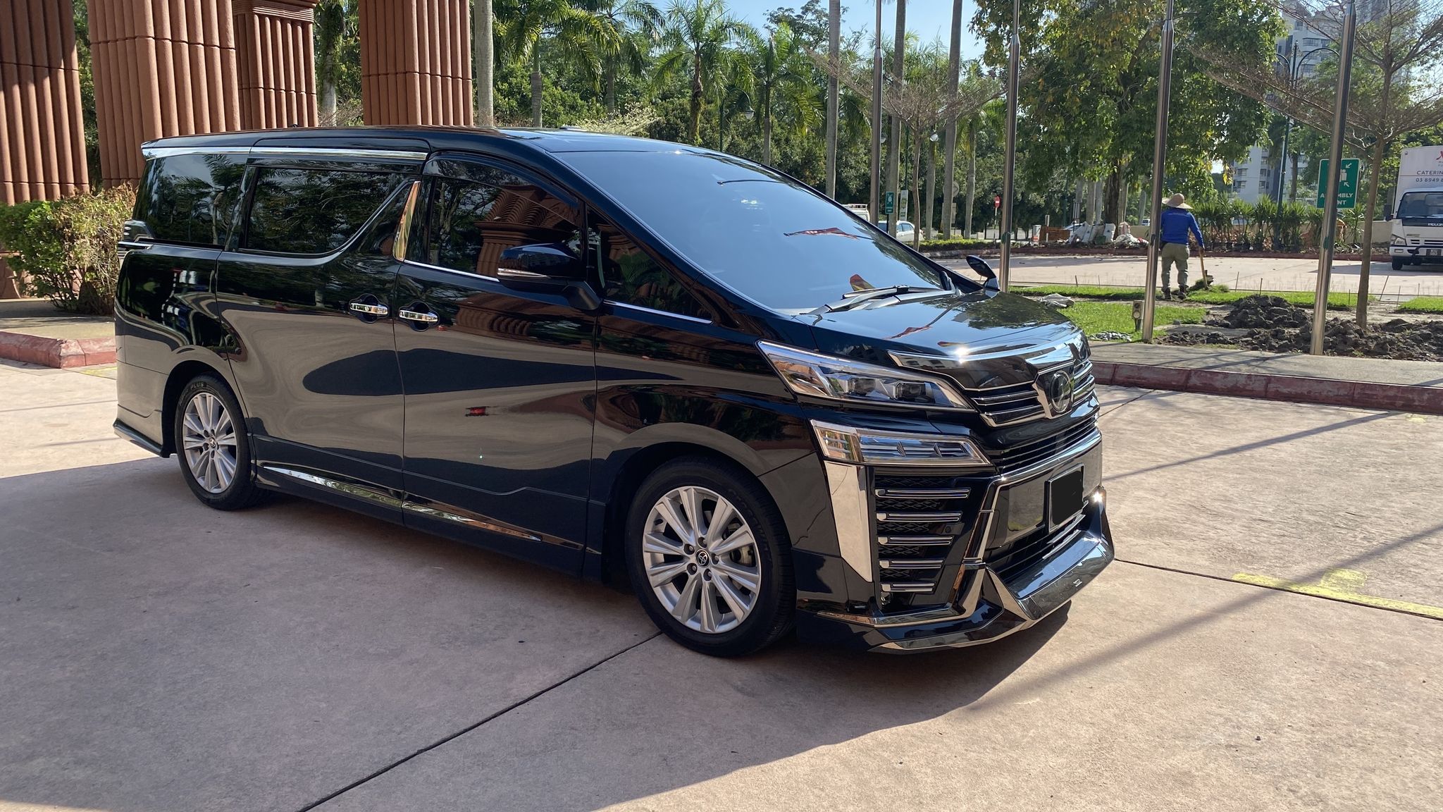 NEW TOYOTA VELLFIRE ZA 2024_7