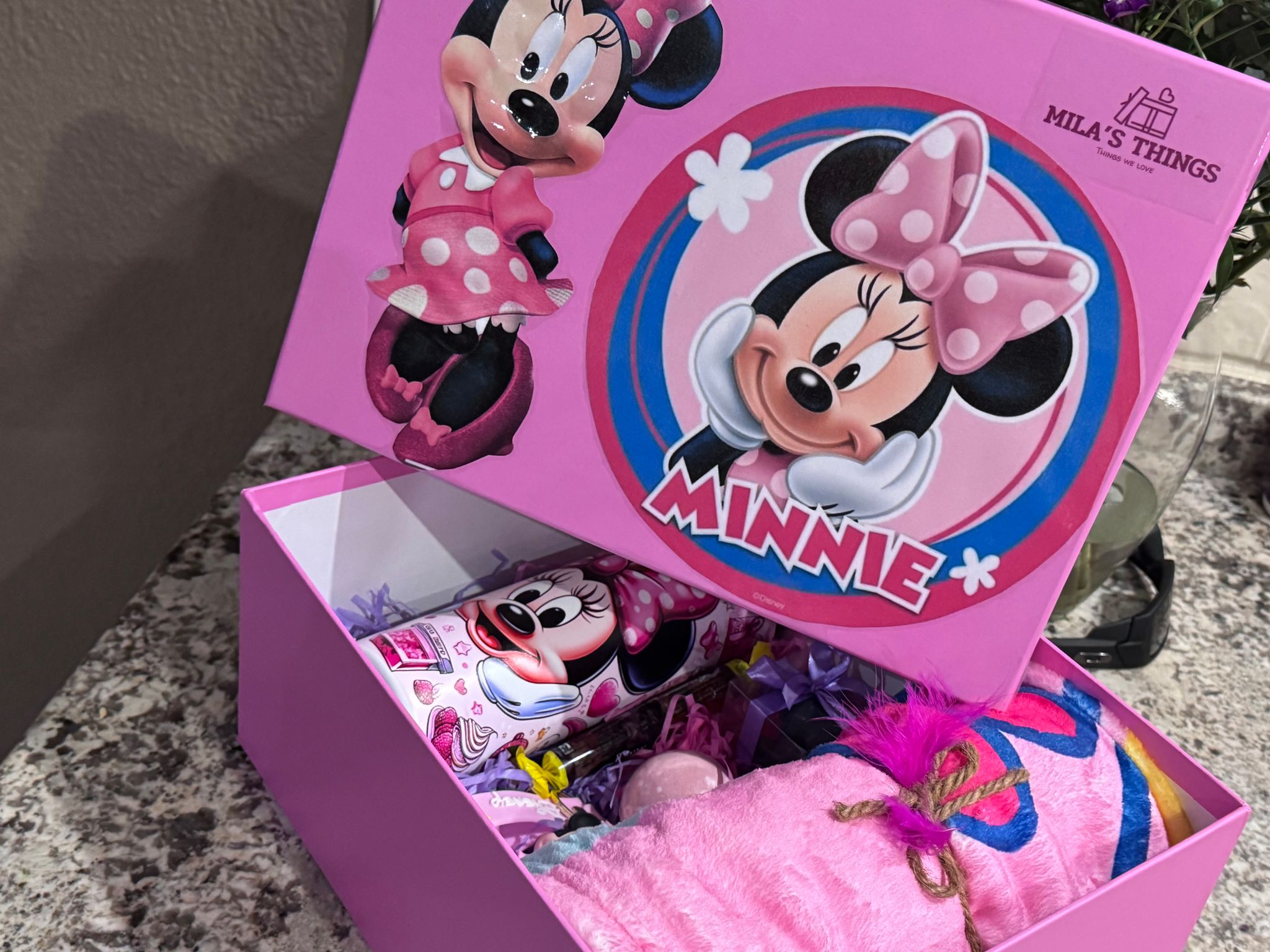 Surprise Gift Box - 🎀 Minnie Mouse_2