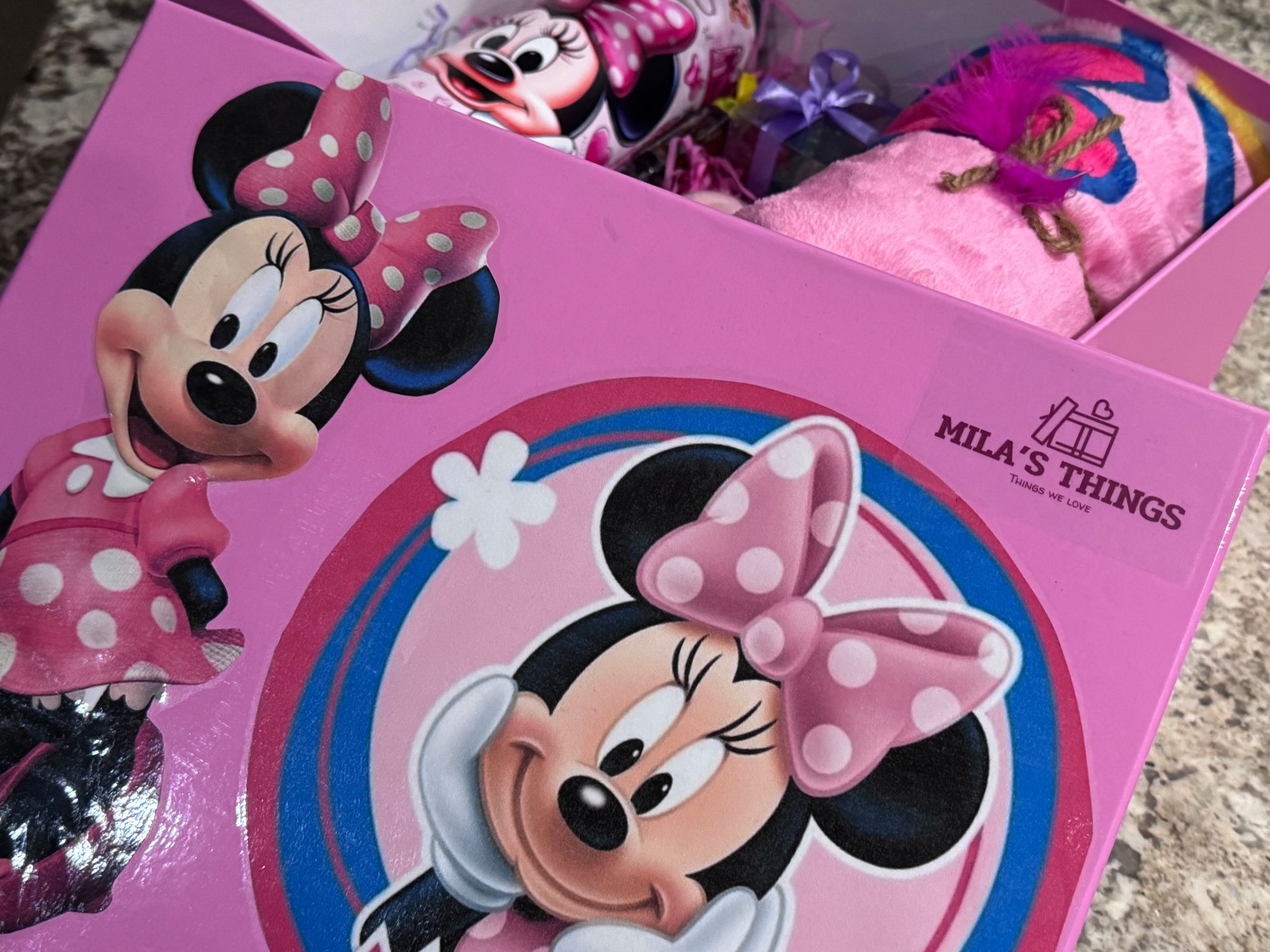 Surprise Gift Box - 🎀 Minnie Mouse_3