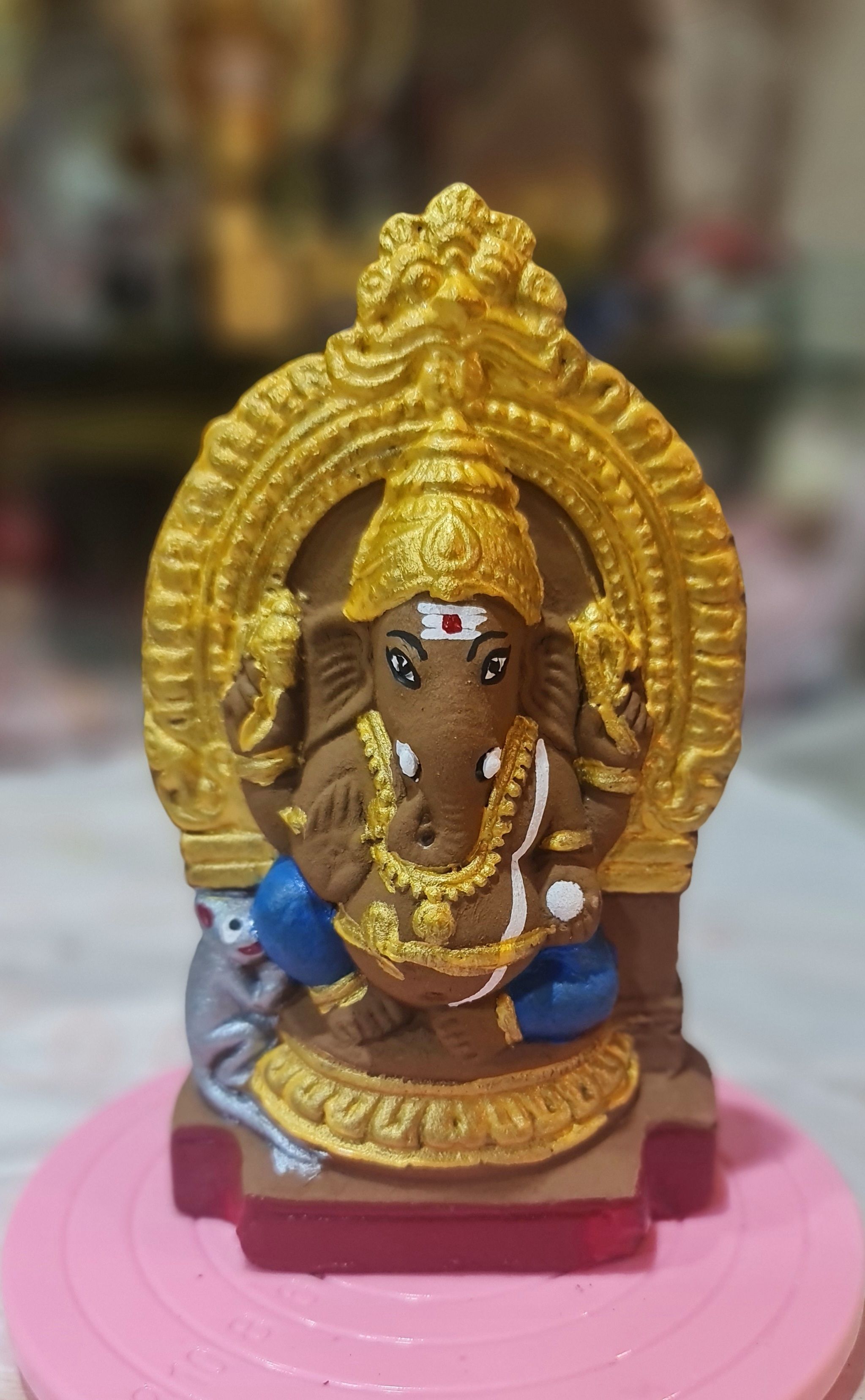 6 inches -Ganesha with Ornamental Arch (RIGHT TRUNK ONLY)_2