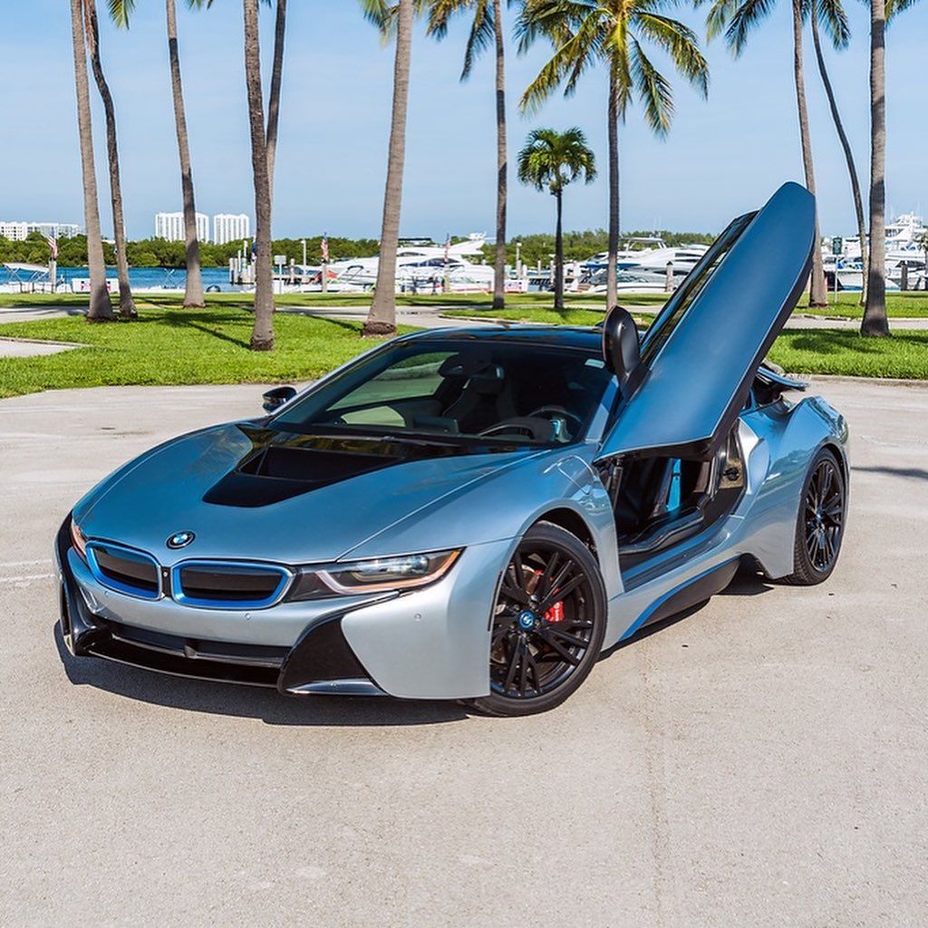 BMW i8_4