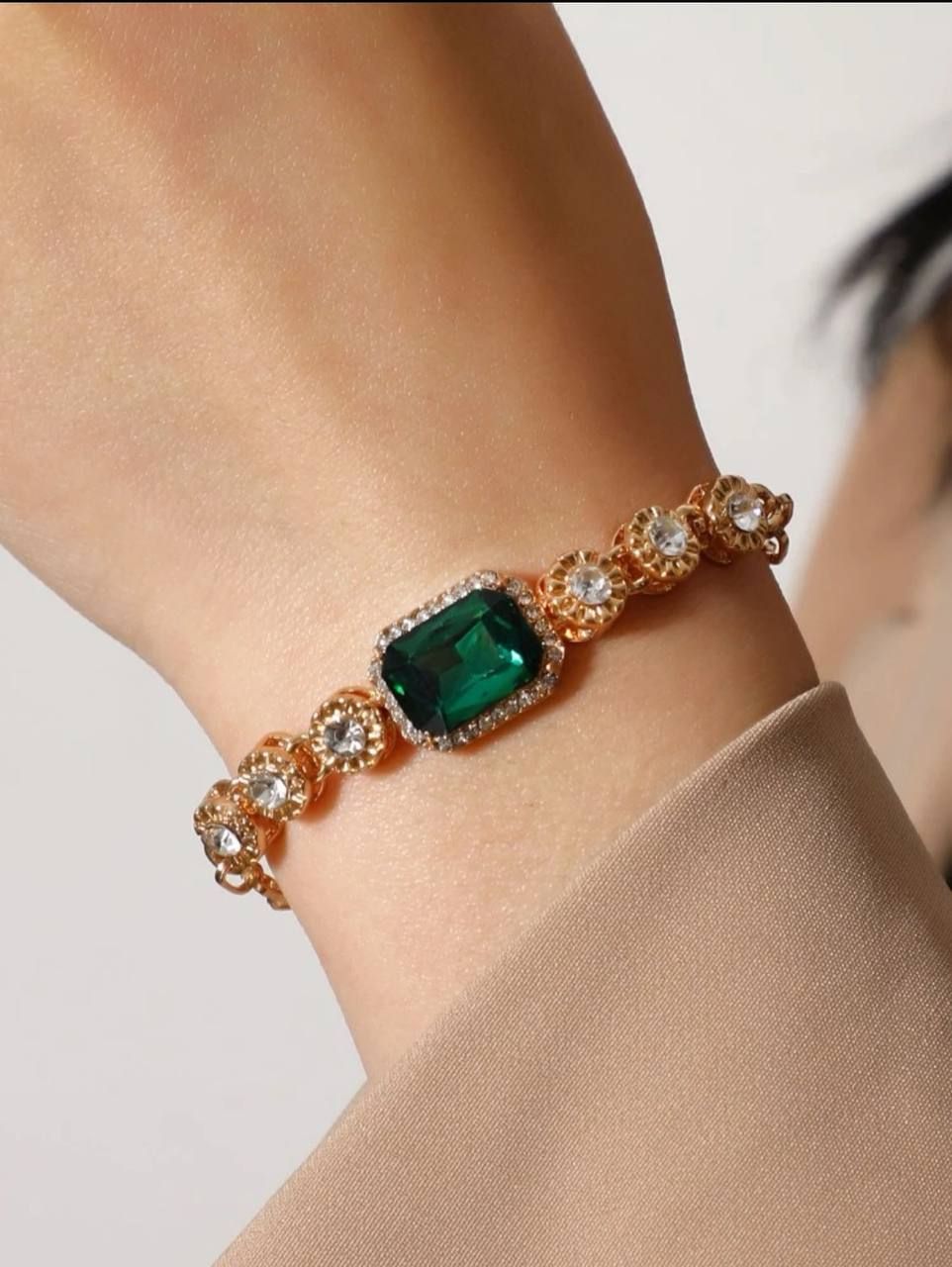 Green Rhinestone Bracelet_2