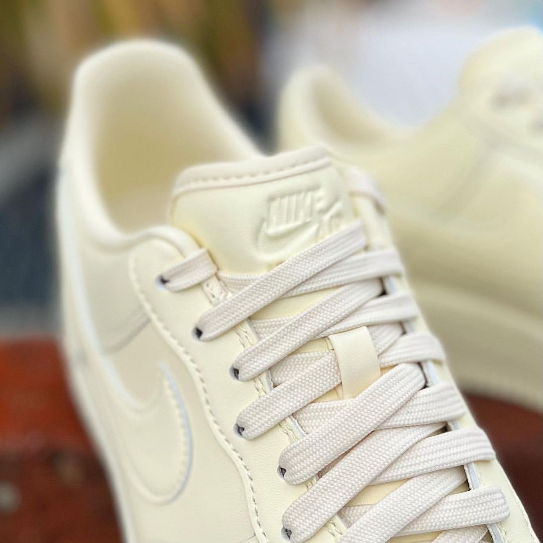 Nike Air Force 1 Low "Coconut Milk"_4