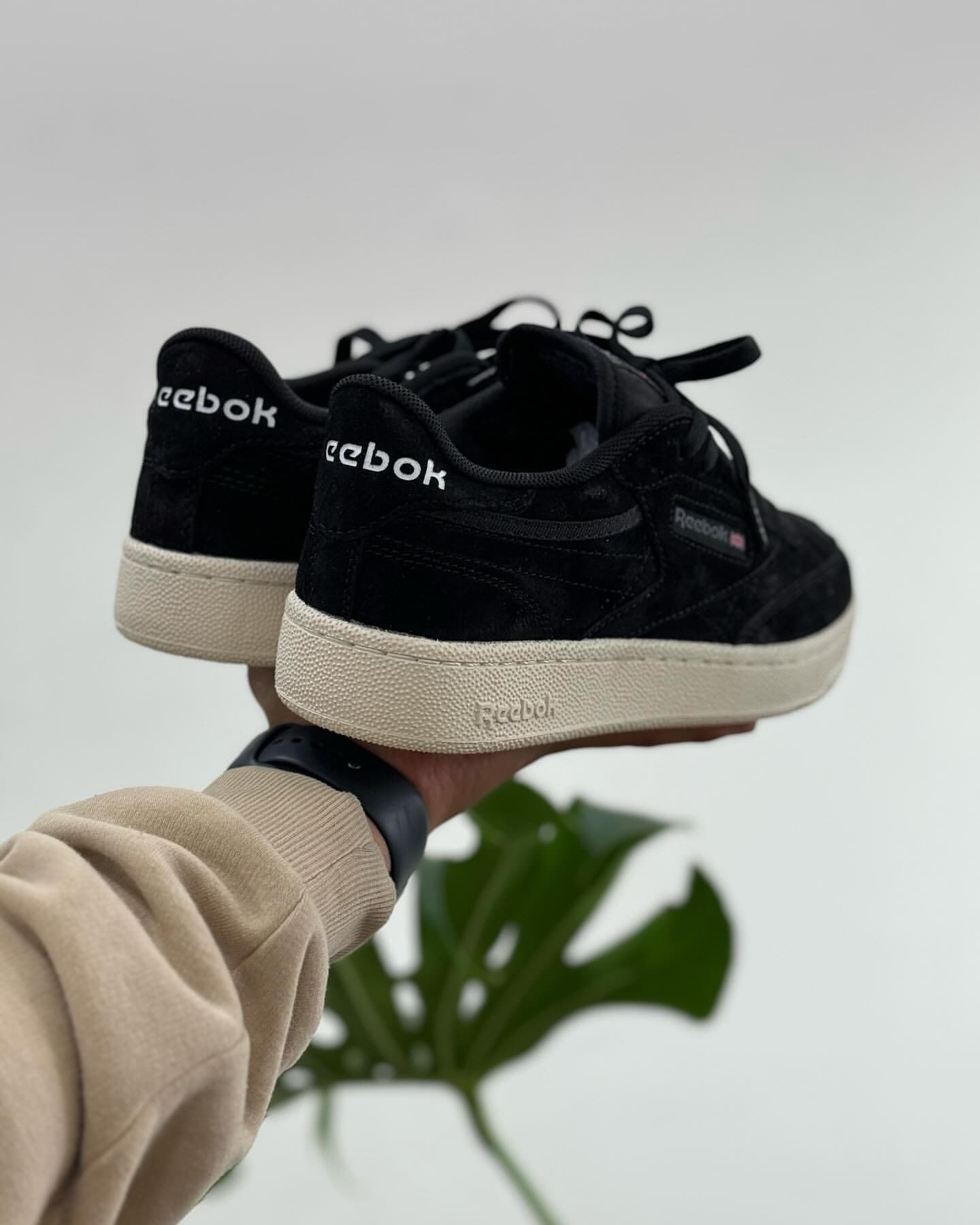 Reebok Classic Suede "Black"_2