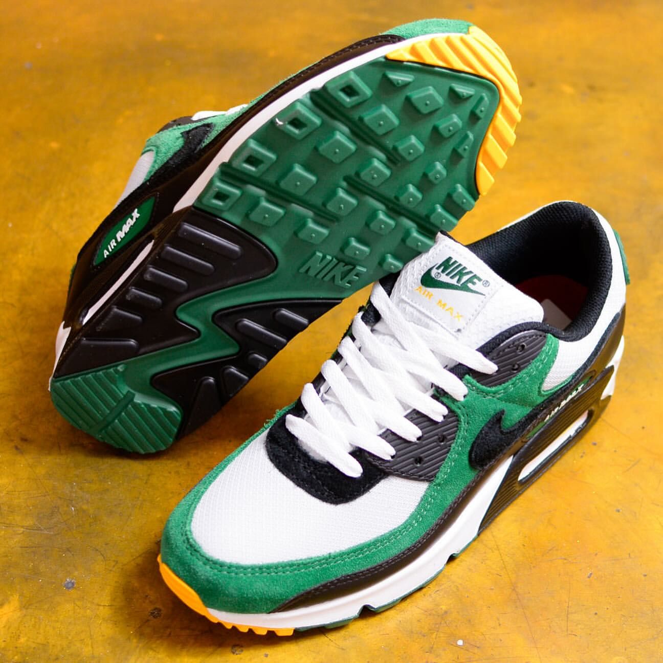 Nike Air Max 90 "Pure Platinum Gorge Green"_1