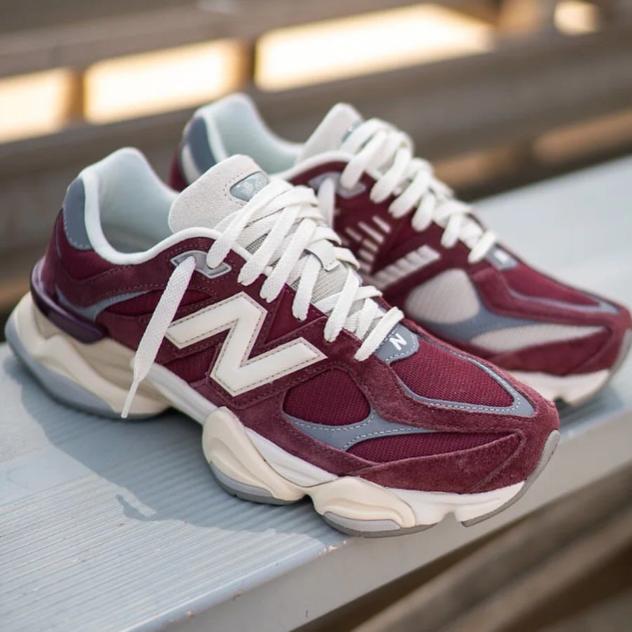 New Balance 9060 "Burgundy"_0