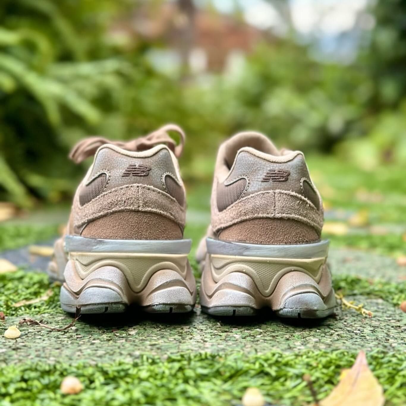 New Balance 9060 "Mushroom"_1