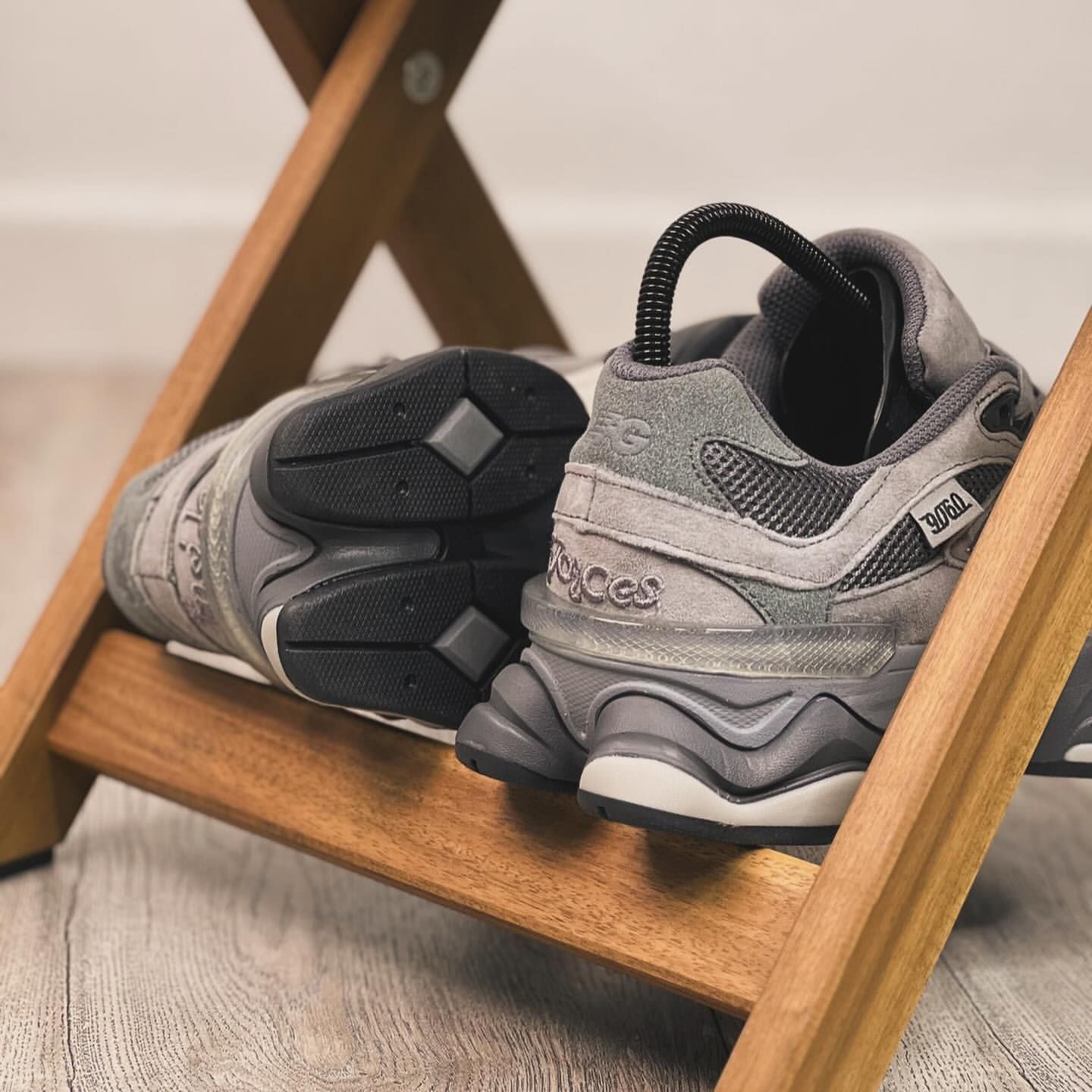 New Balance 9060 "Grey Day"_3