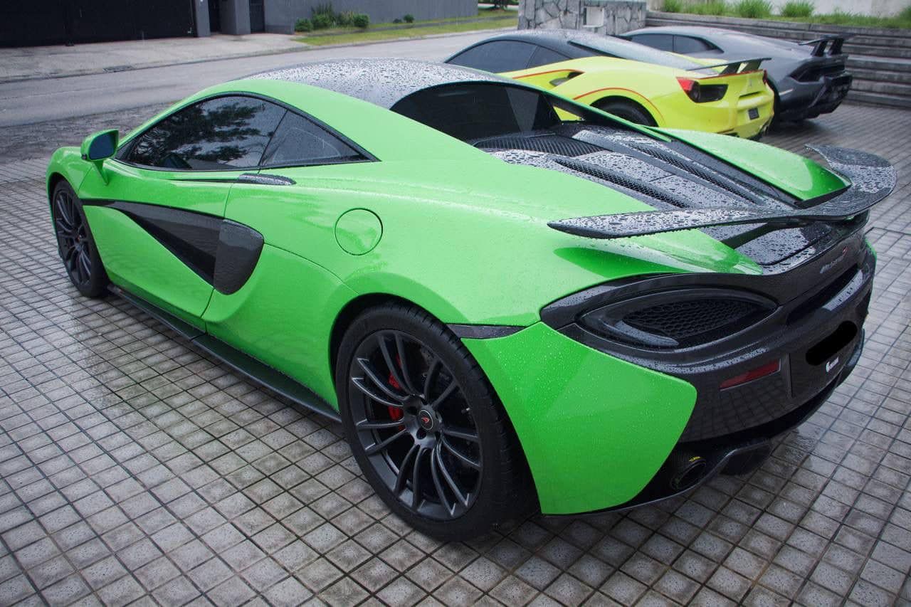 MCLAREN 570S (Green)_4