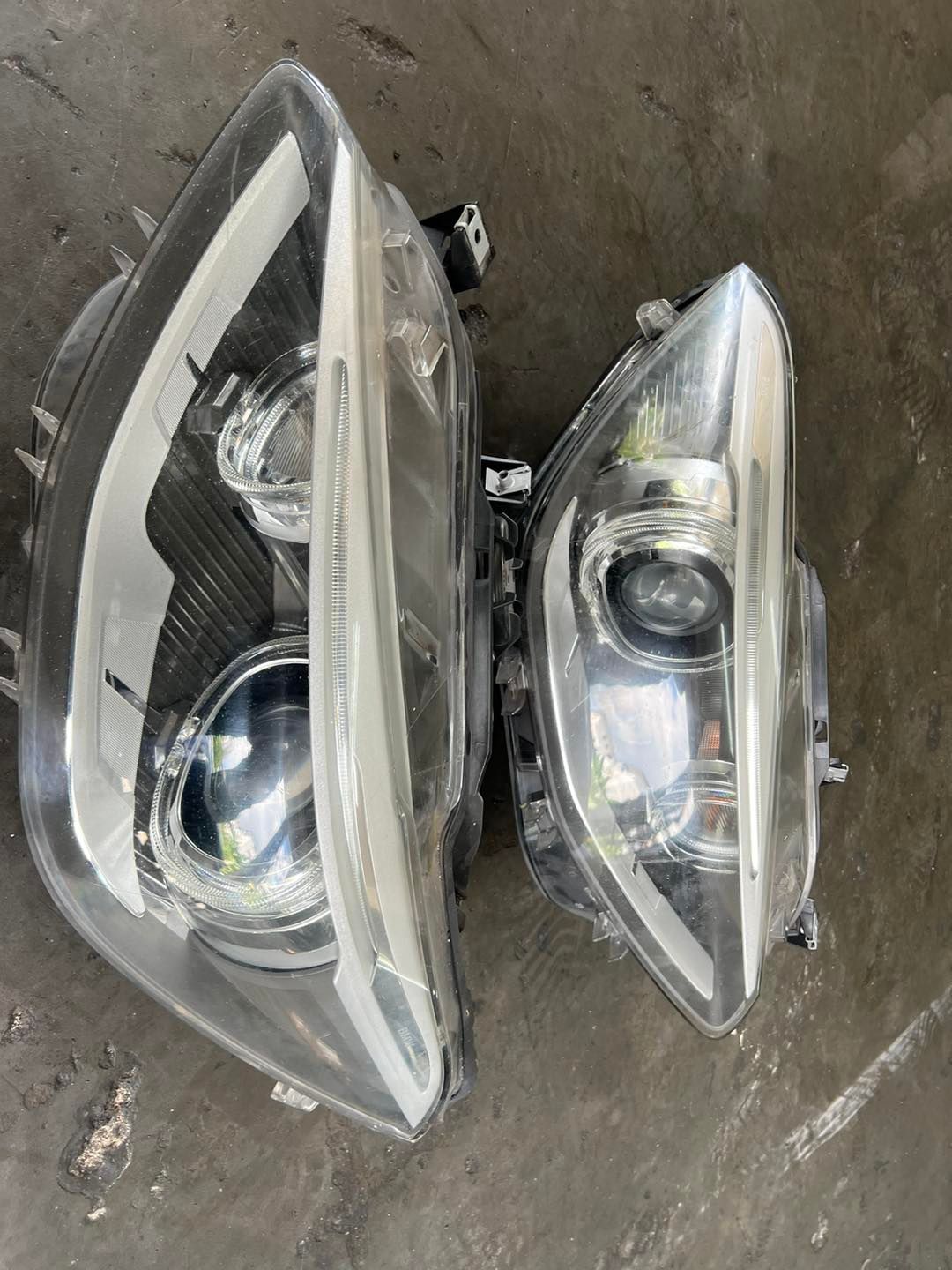 HEADLIGHTS - BMW F20 1 SERIES_1