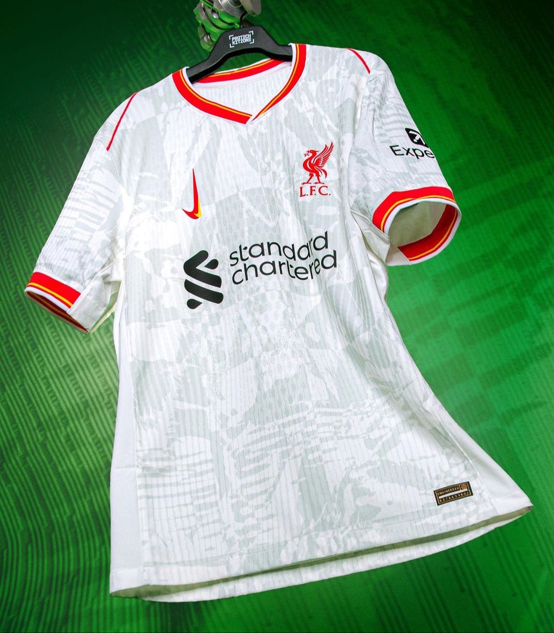 LIVERPOOL THIRD KIT 24/25_0