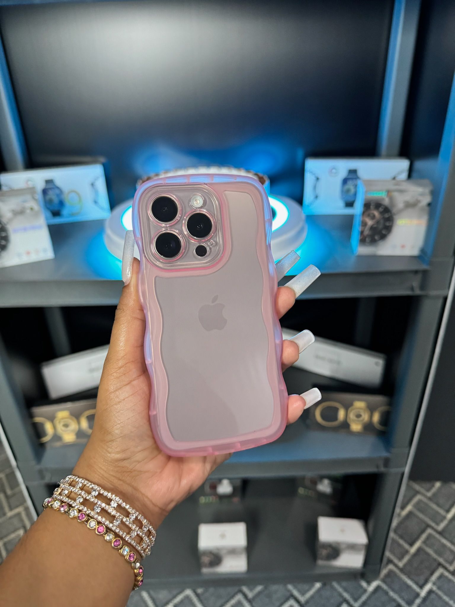 Pink Wavey Case _0