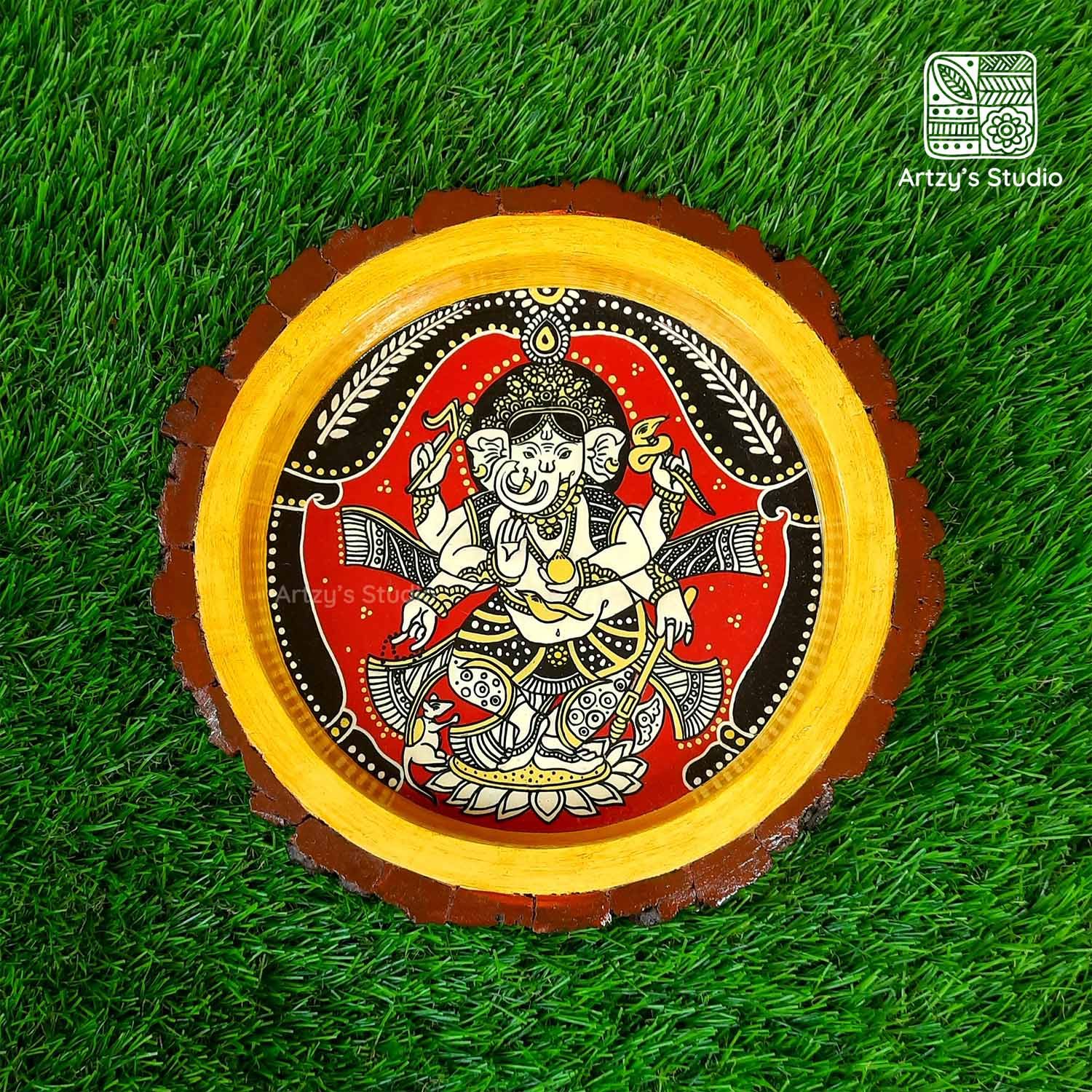 Ganpati Design Round Art Plate_0