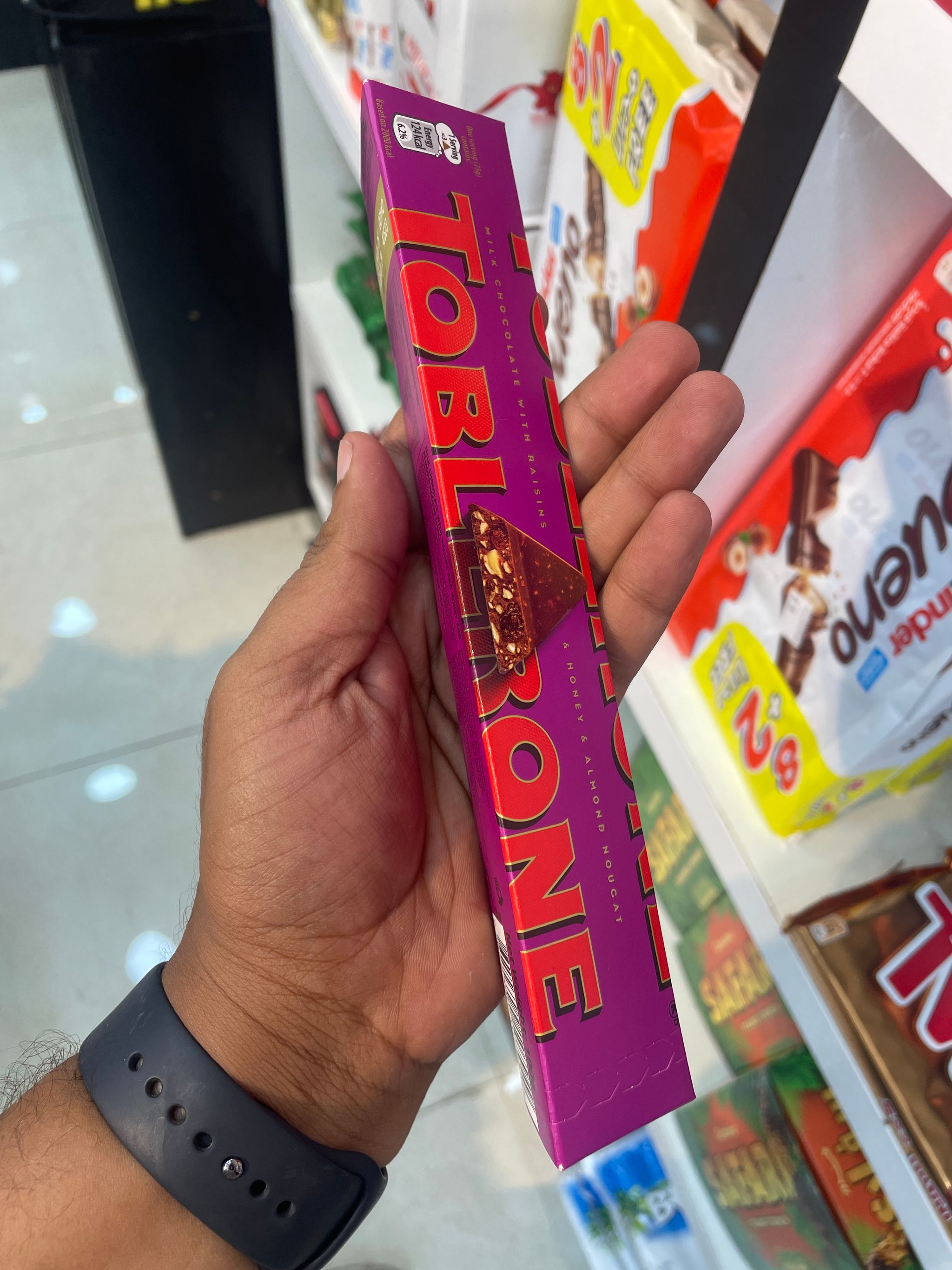 Toblerone milk (100gram=1 pc)_0