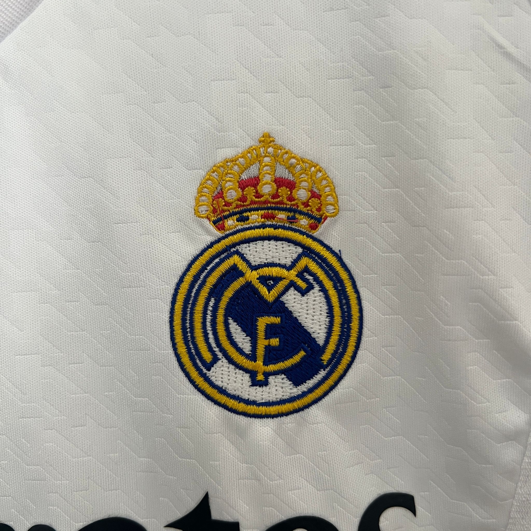 Kit Real Madrid Principal 24/25_2