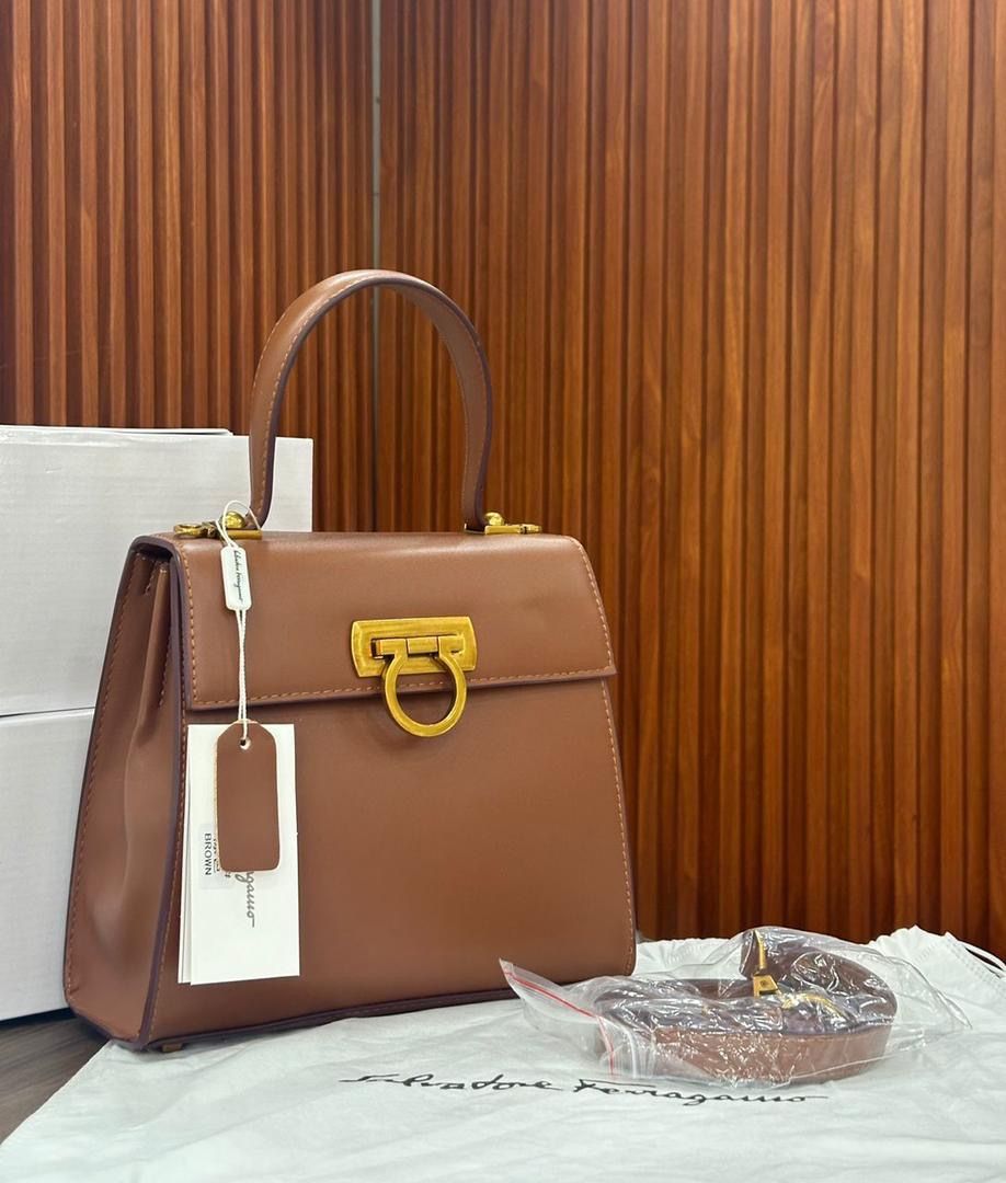 Salvatore ferragamo Kelly to handle bag_7