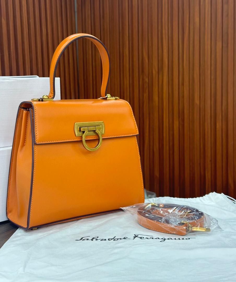 Salvatore ferragamo Kelly to handle bag_2