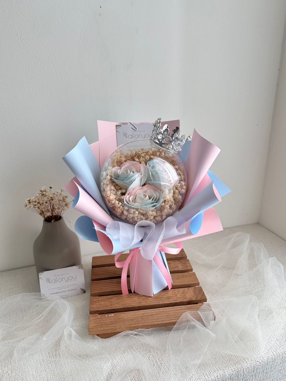 3 Stalk Soap Rose Acrylic Ball Bouquet_0