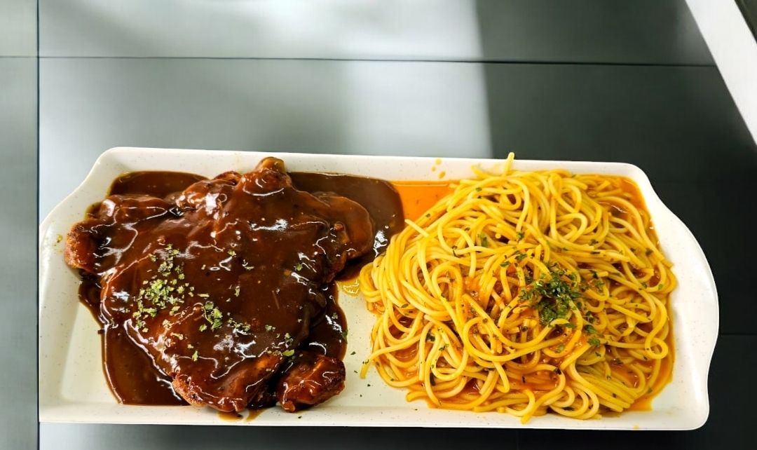 BOLOGNESE GRILL CHICKEN SPAGHETTI _0