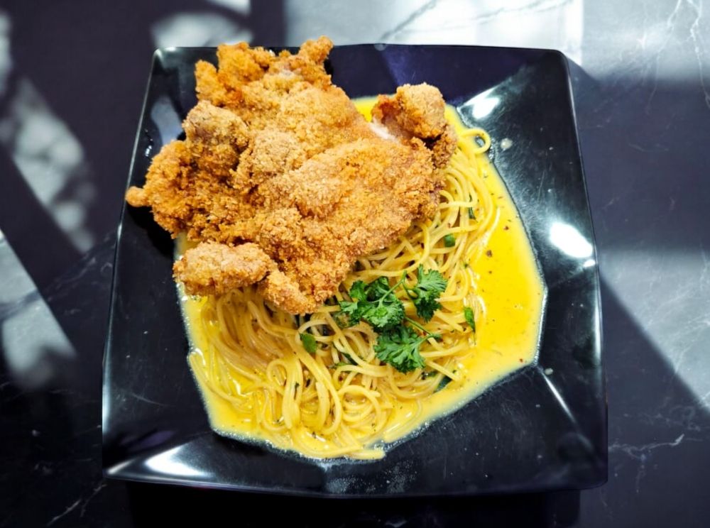 CREAMY SALTED EGG FRIED CHICKEN SPAGHETTI _0