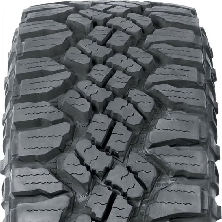 GOODYEAR WRANGLER DURATRAC 265/70R17_0