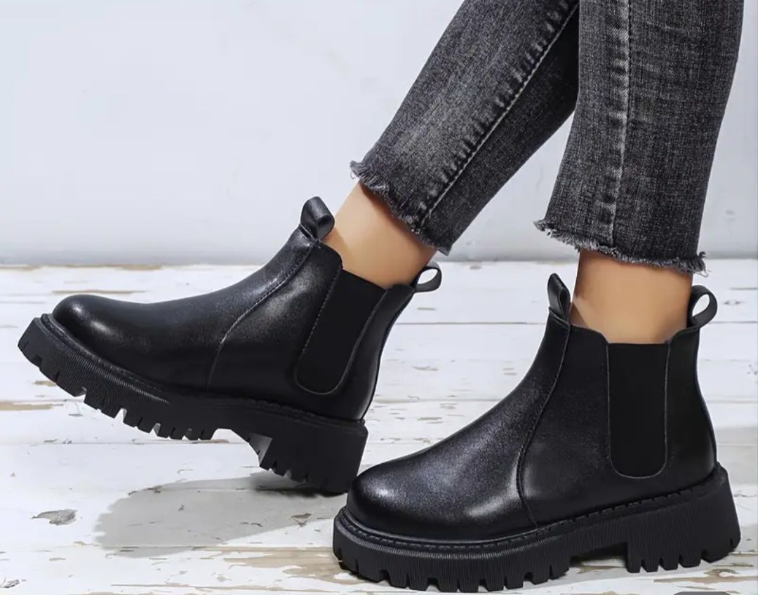 Bottes Chelsea minimalistes à couleur unie pour femmes _2