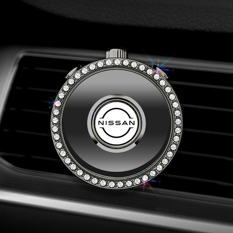 NISSAN-Branded Car Perfume_1