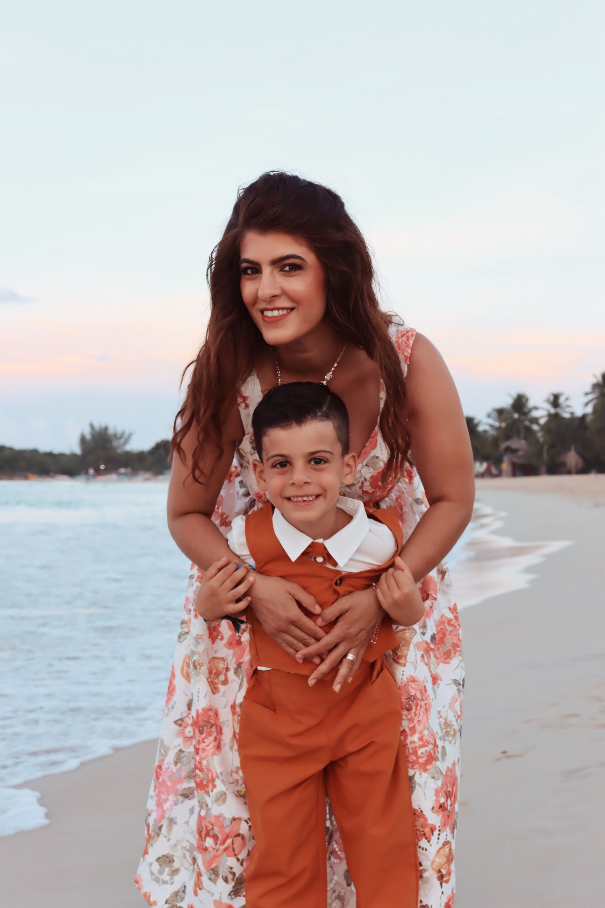 Family Photo Shoot on the beach  _1