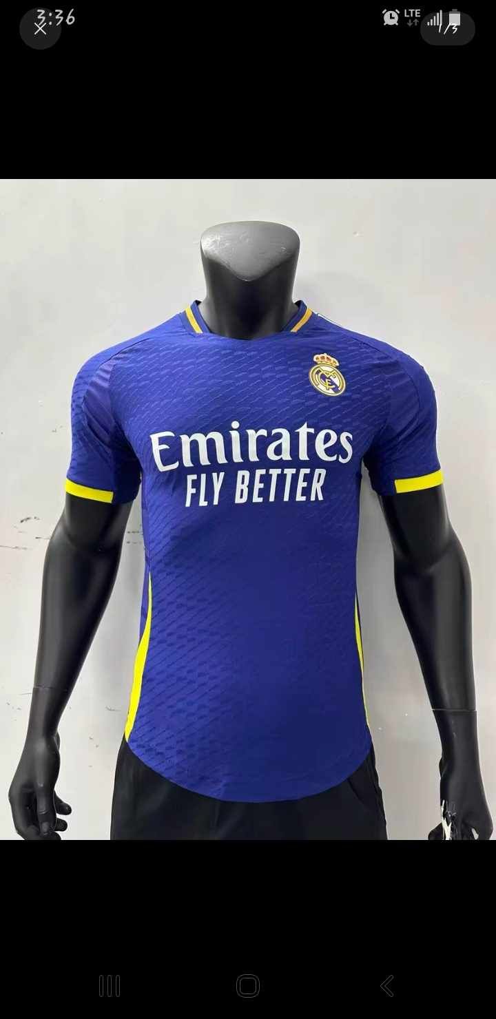 Real Madrid Home and Away 2425_0