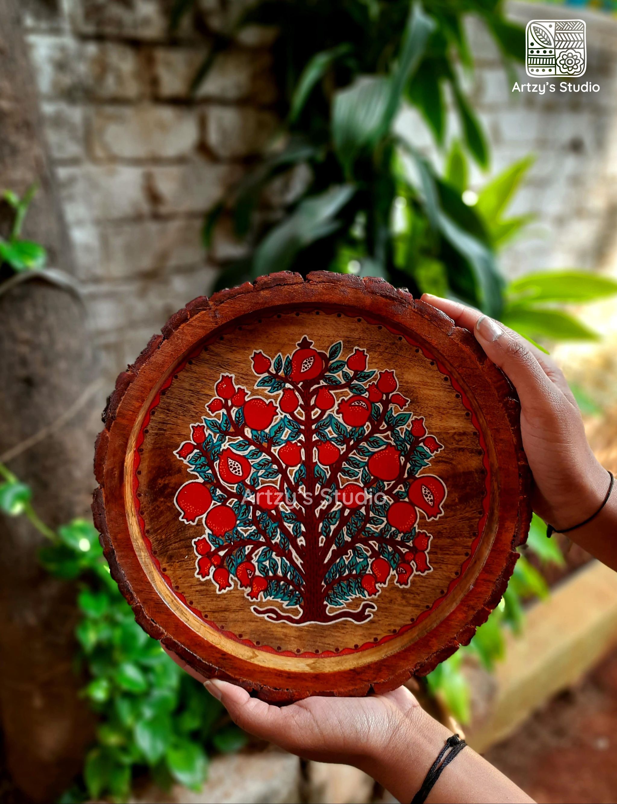 Round Pomegranate Art Plate_0