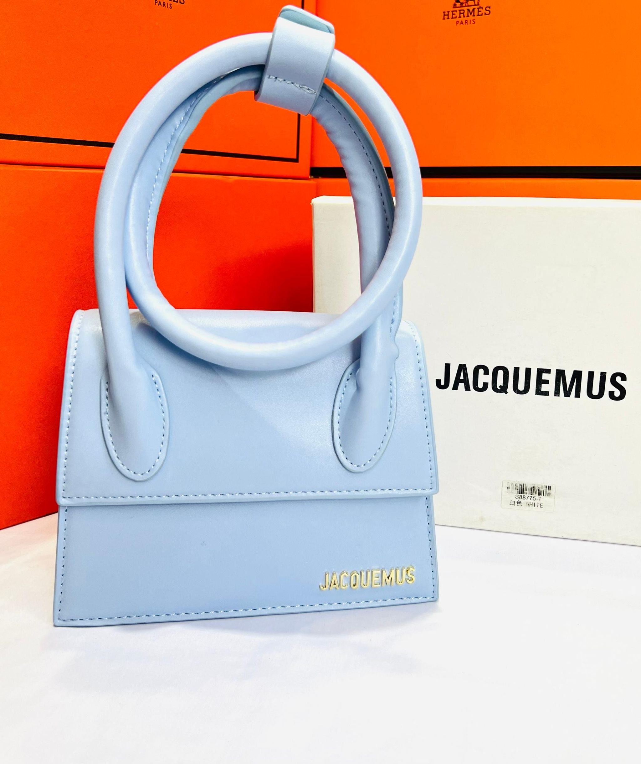 JACQUEMUS LE CHIQUITO NOEUD’ SHOULDER BAG_3