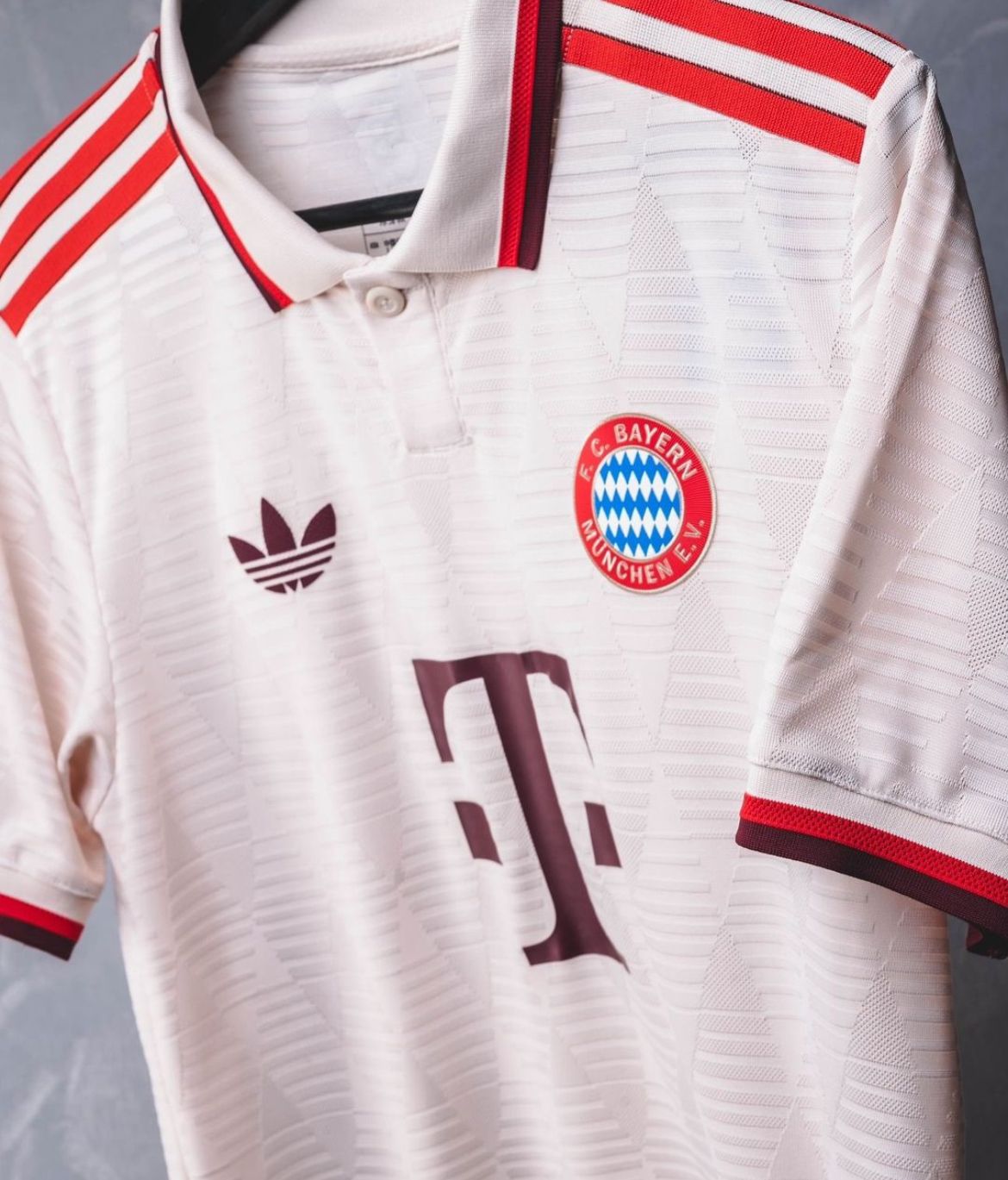 FC Bayern Munich Adidas HEATRDY Third Kit 24/25_1