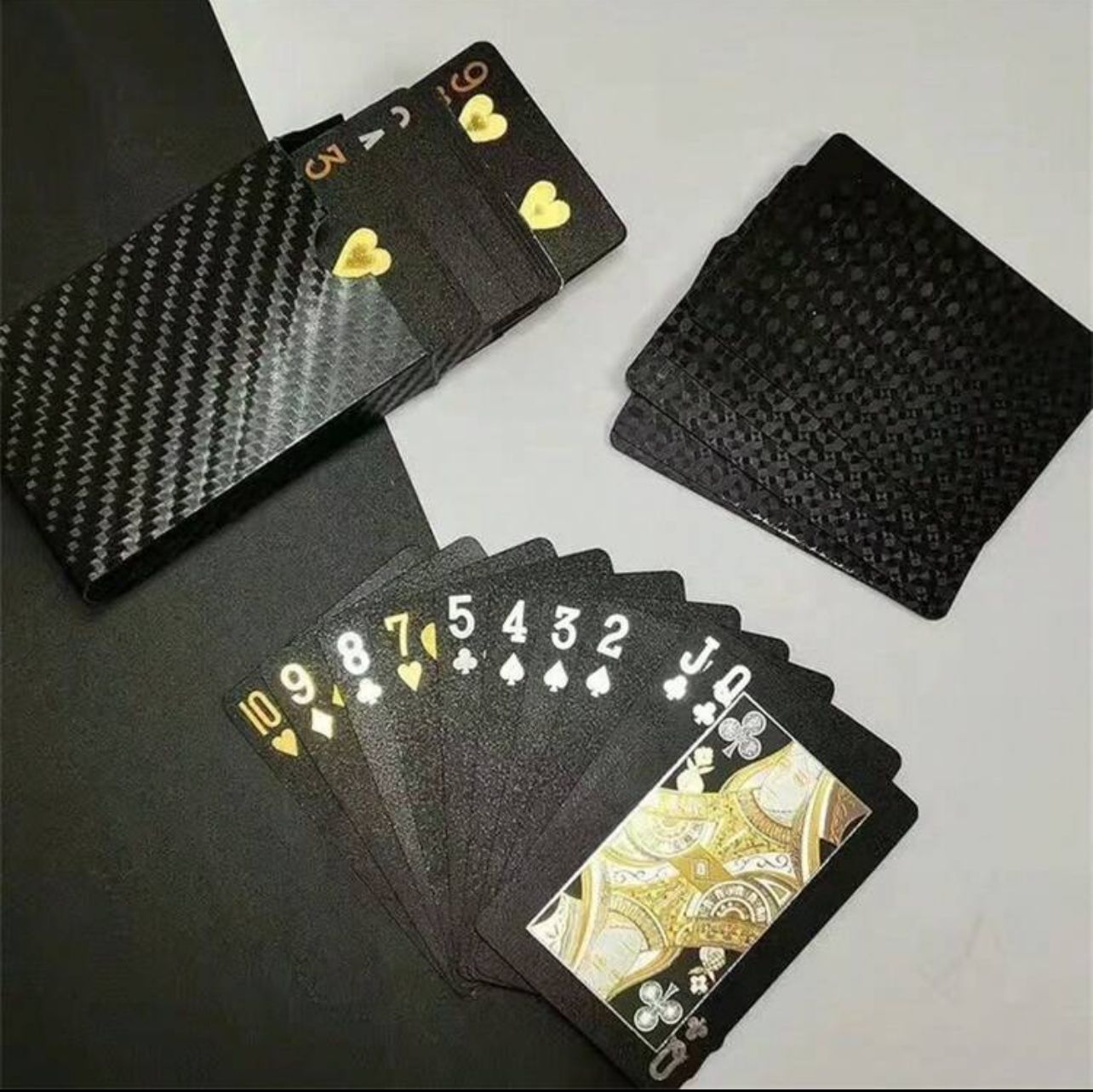 Carte de Jeu en PET Noir et Doré_1