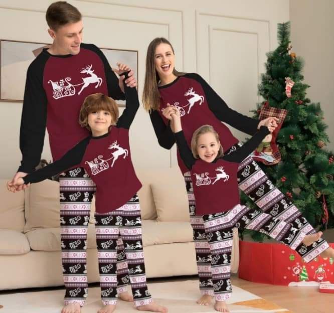 Cute PJs with Reindeer Design _1