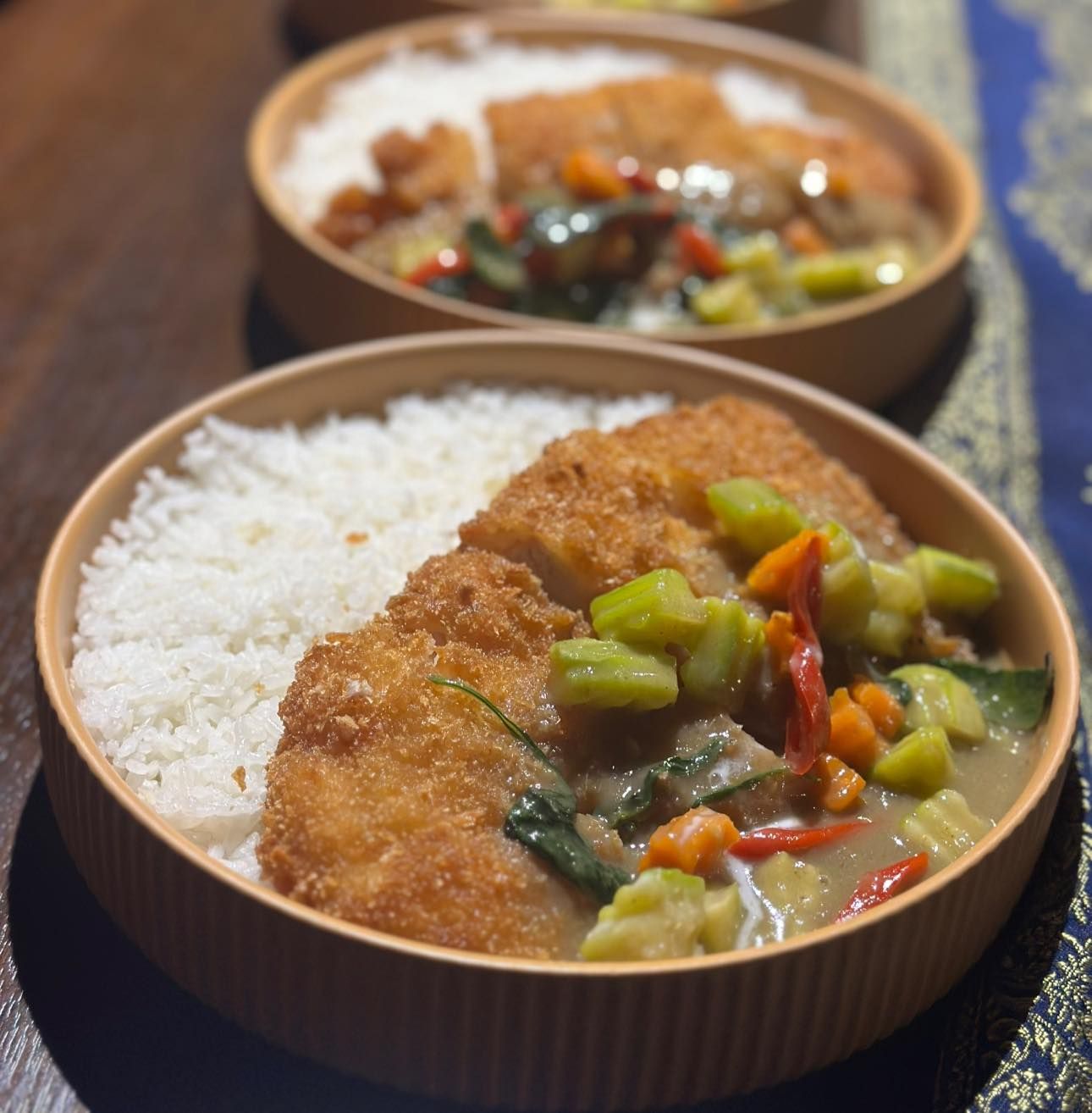 Fried chicken Green curry sauce w/rice _0