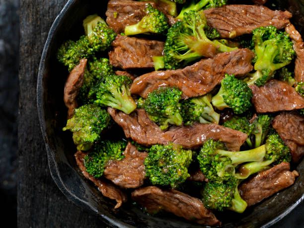 Stir fried Beef with Broccoli [main dish]_2