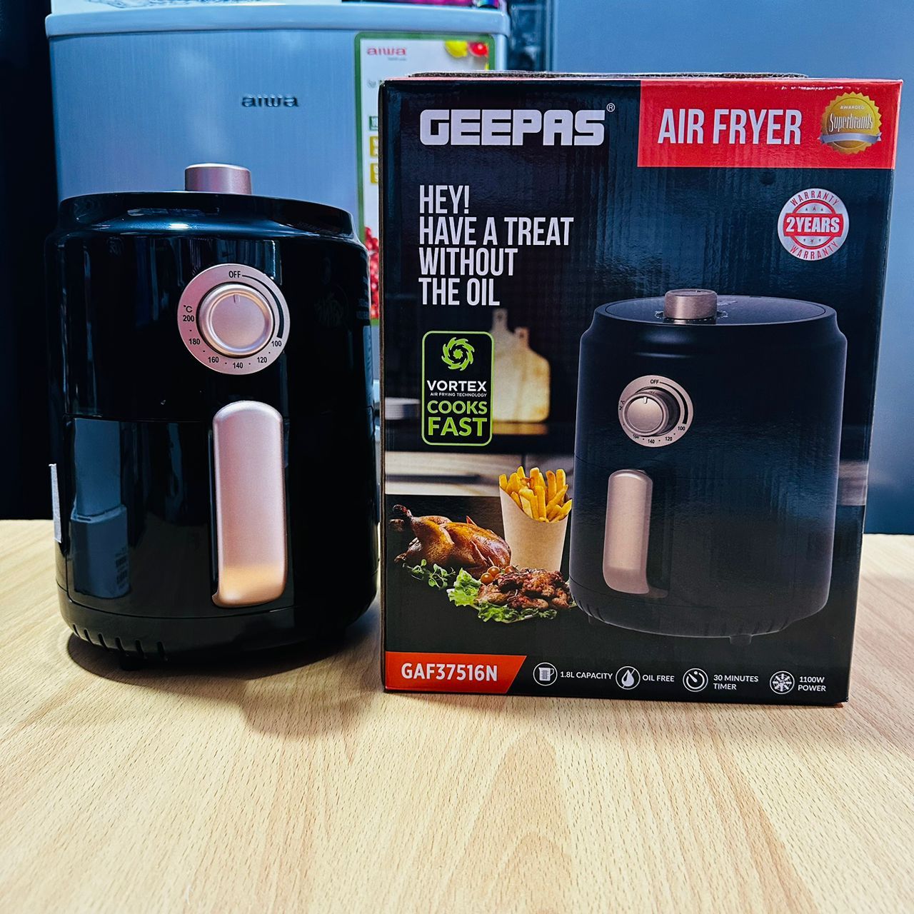 Geepas 1.8L air fryer GAF37516N_0