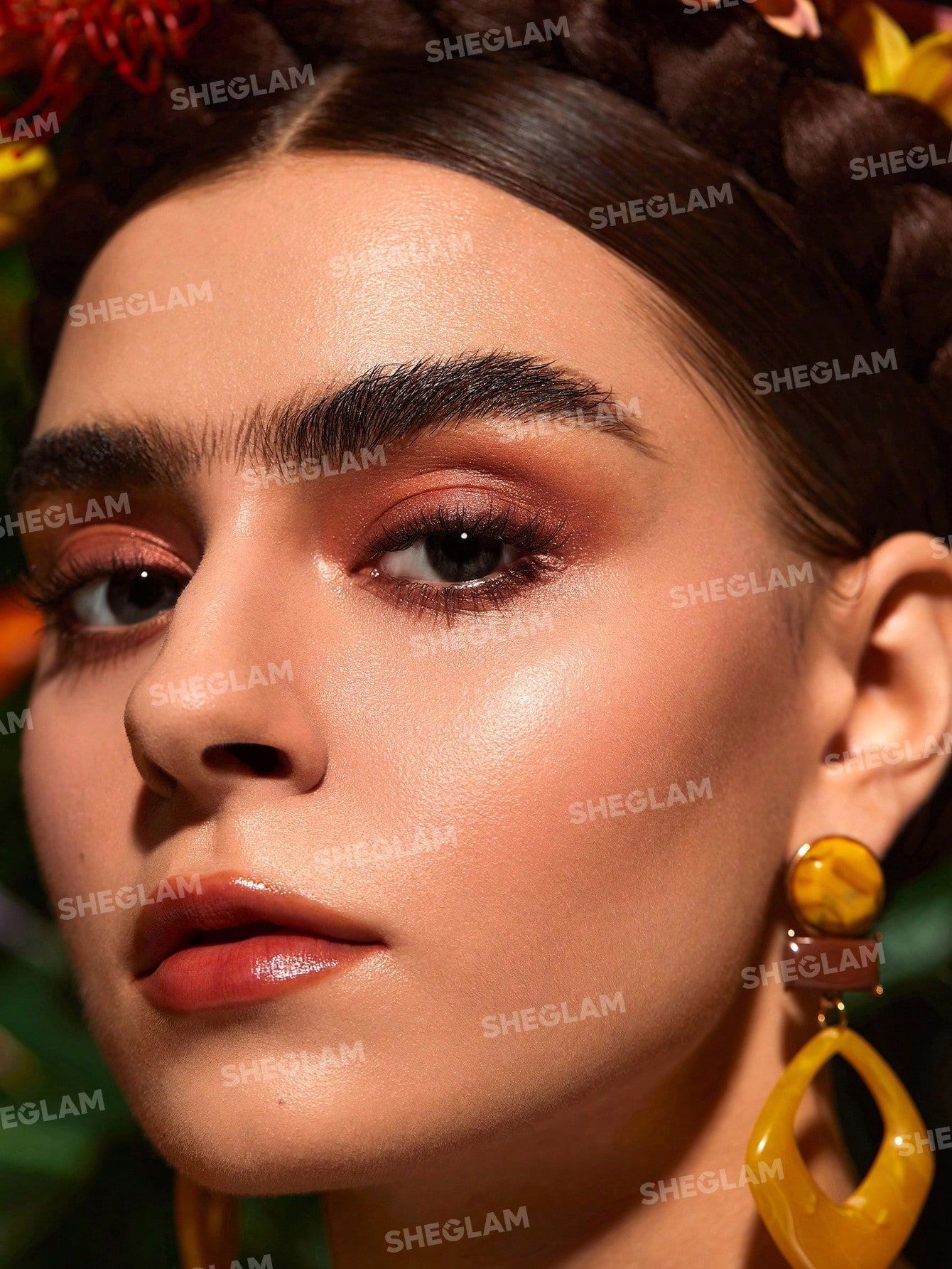 SHEGLAM X Frida Kahlo Masterpiece Eyeshadow Palette_2